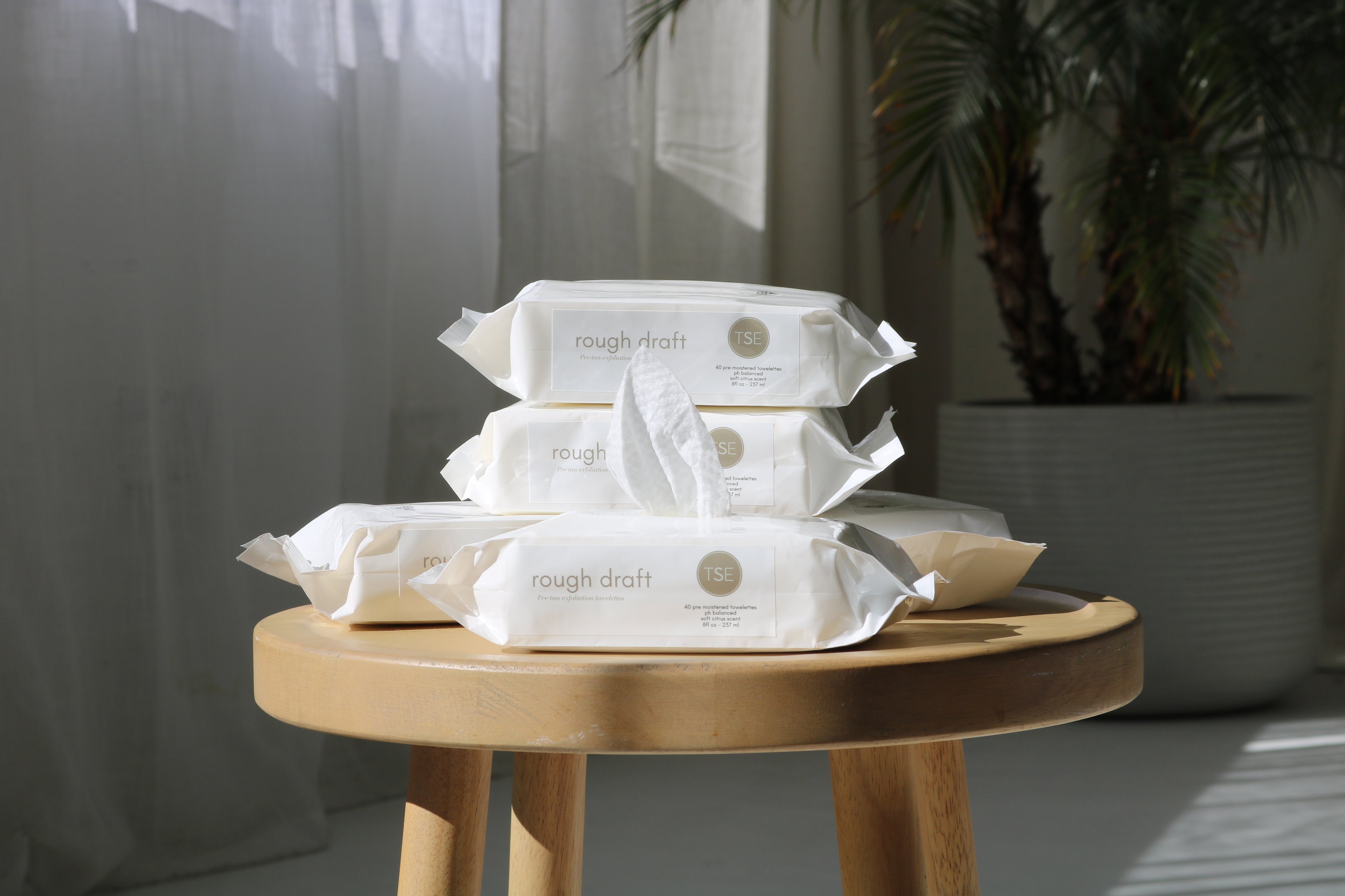 Rough Draft ph Balancing Exfoliating Wipes