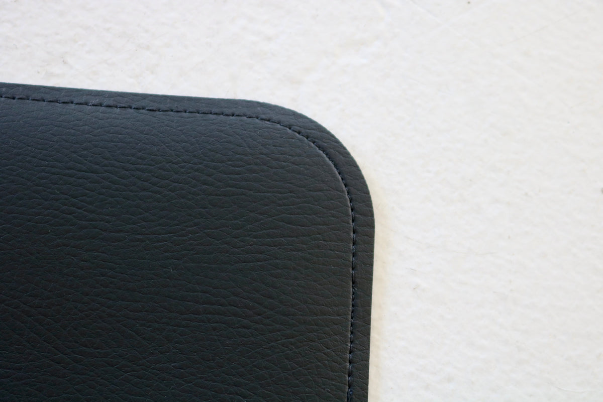 Vegan pebbled leather spray tan mat