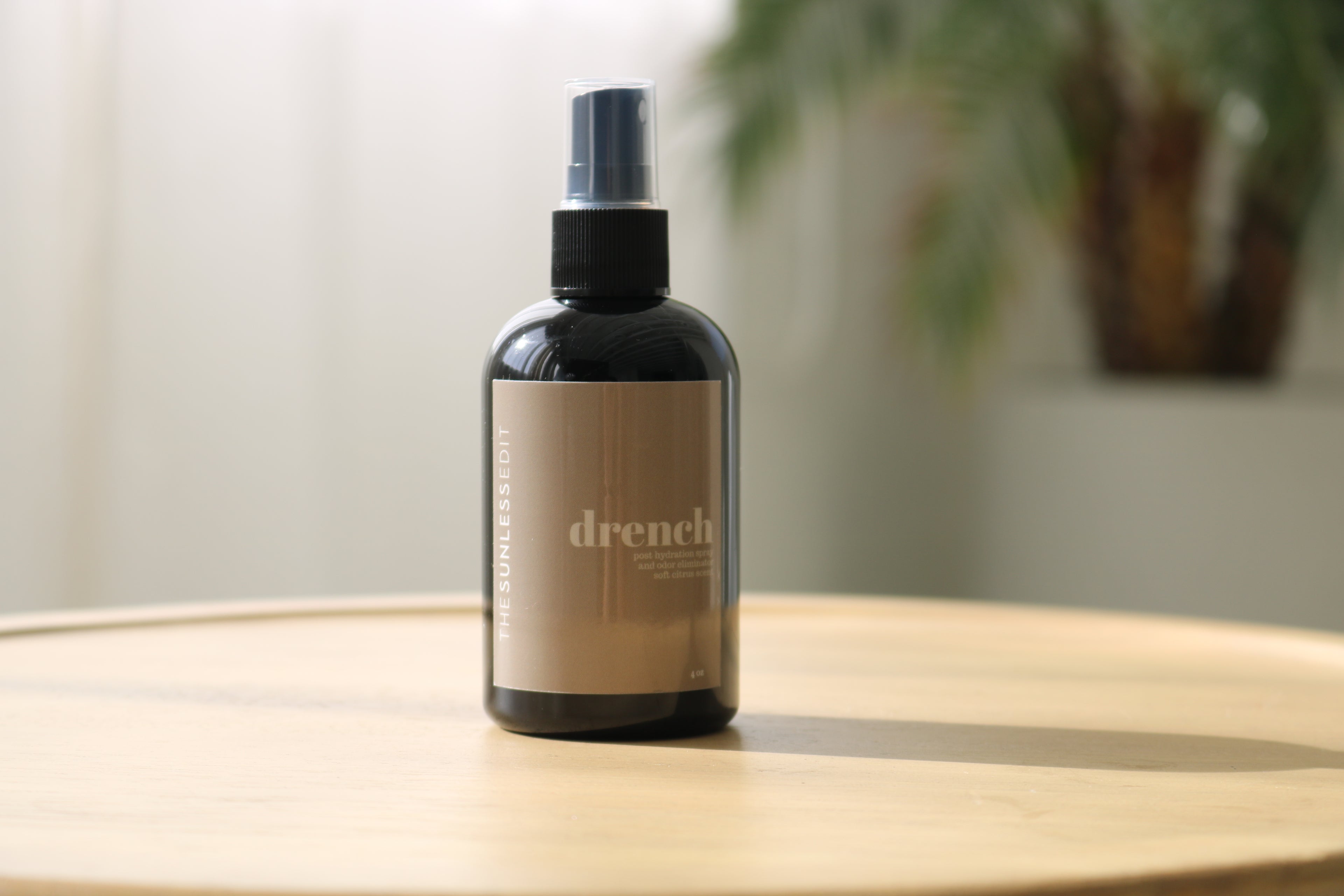 odor minimizing post hydration spray